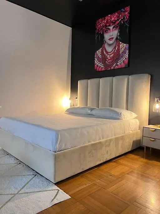 Apartment Luxury Suite With Terrace Near Arco Della Pace Milan Italy